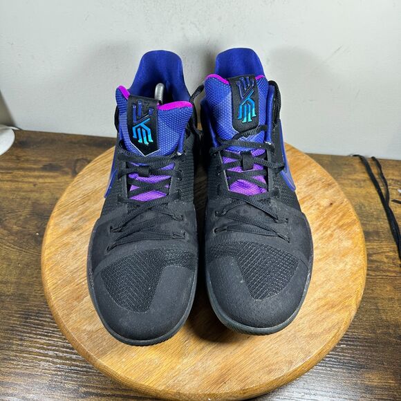 Nike Kyrie 3 Flip The Switch Basketball Shoe Men's Size 11.5 852395-003 - Picture 2 of 10